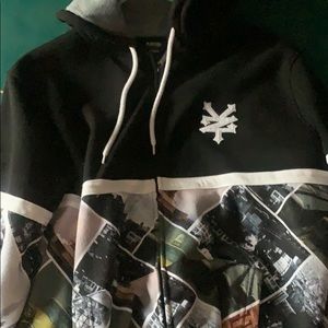 Zoo York New York City scape zip up hoodie